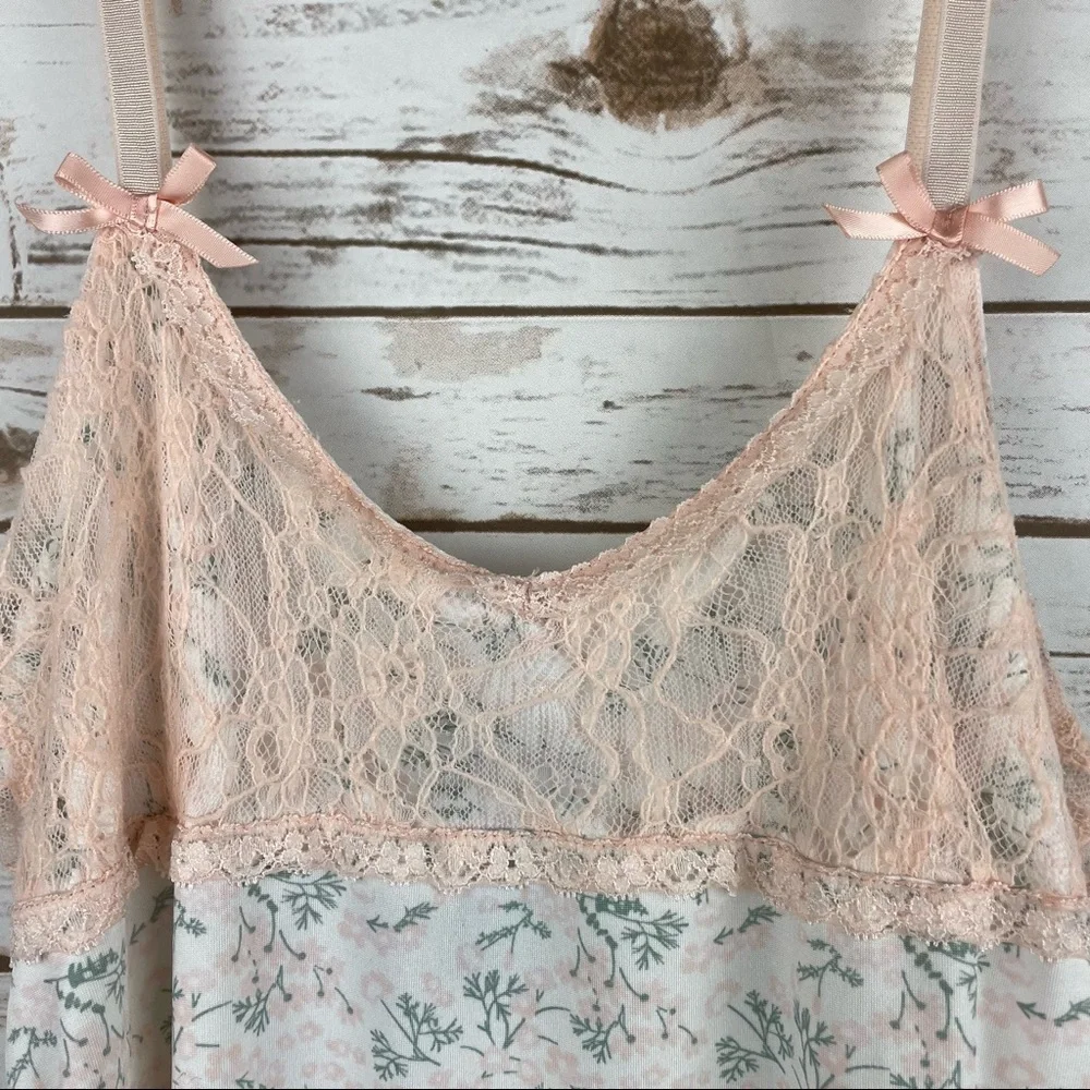 NANETTE LEPORE Short Pale Pink and Green Robe and Nightgown Set size Medium